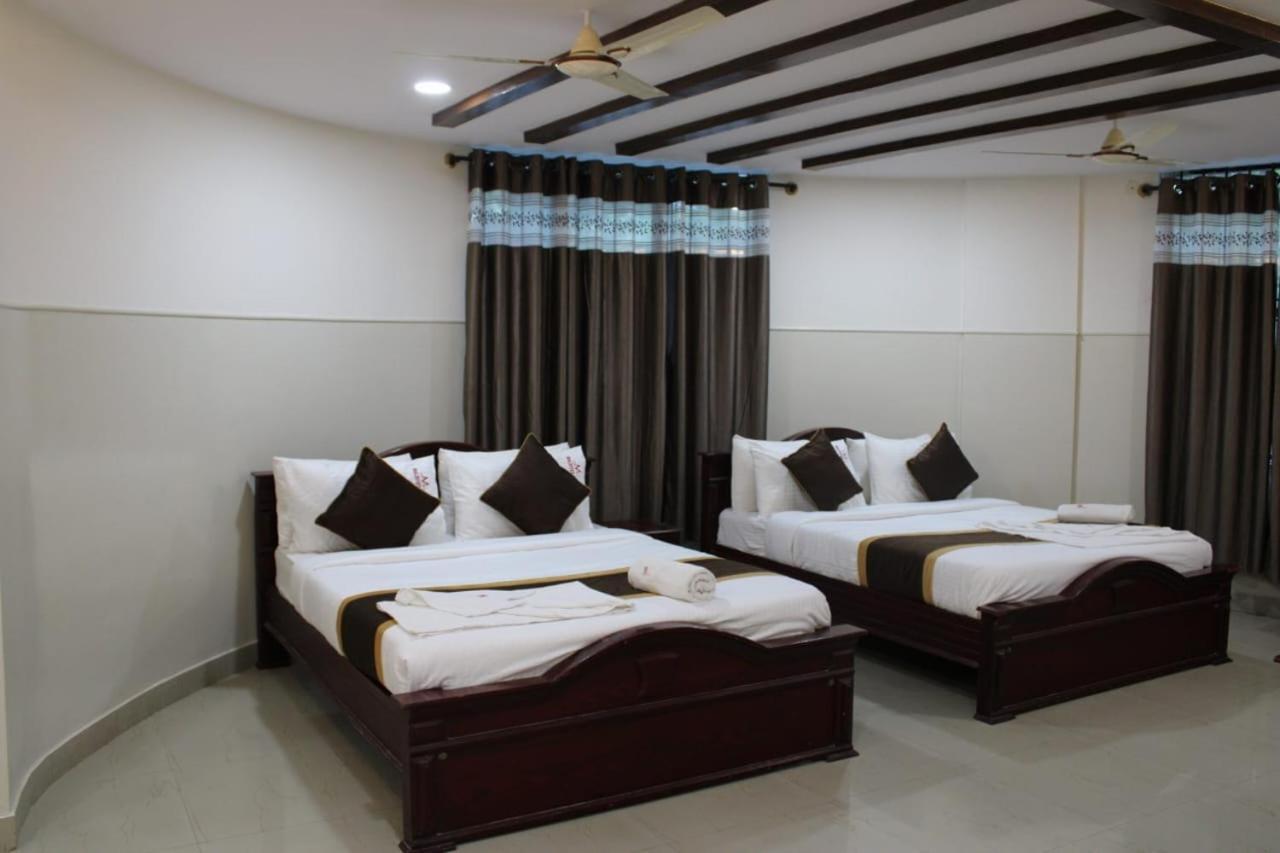Maldives Inn Bangalore Bagian luar foto