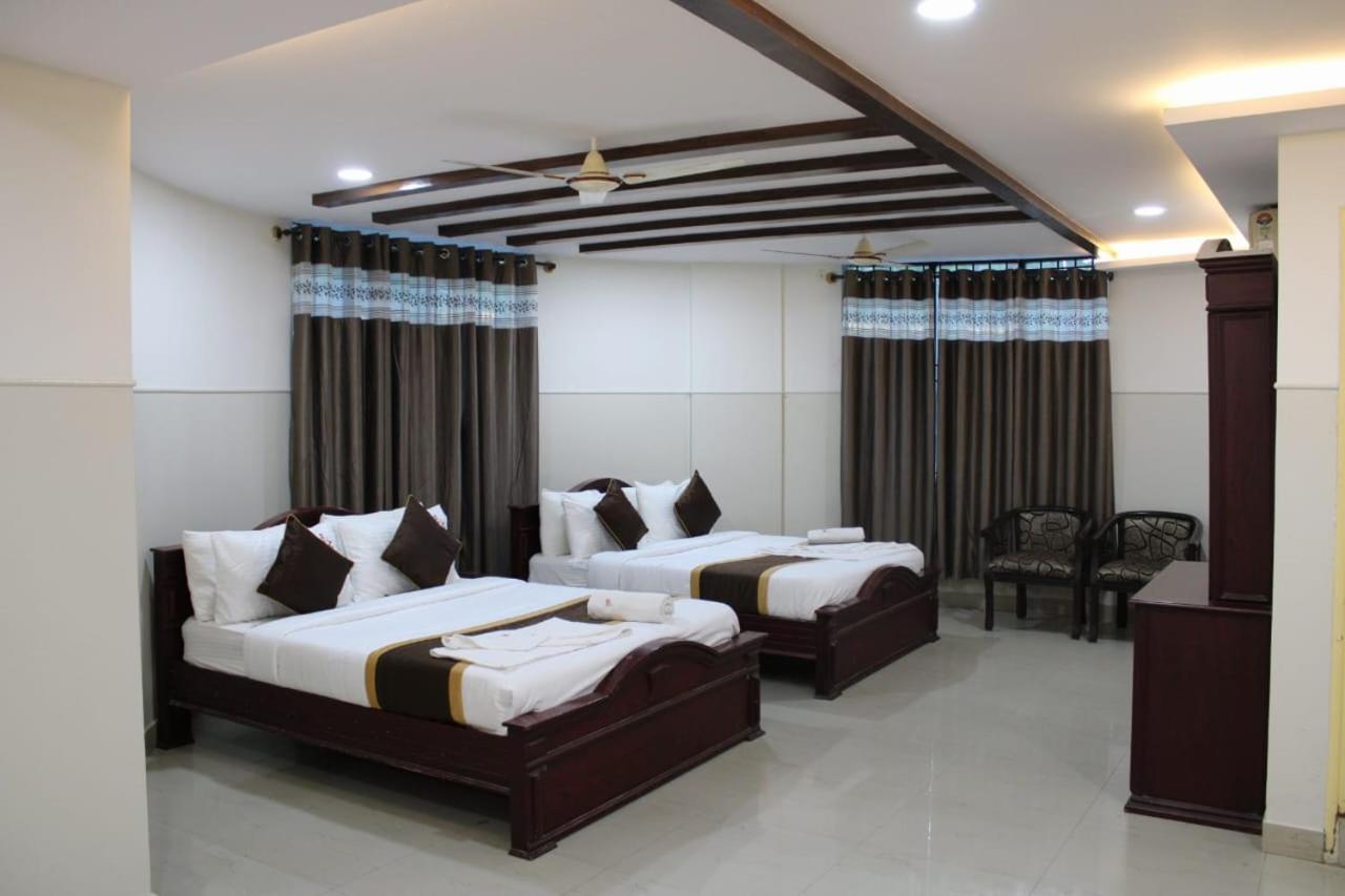 Maldives Inn Bangalore Bagian luar foto